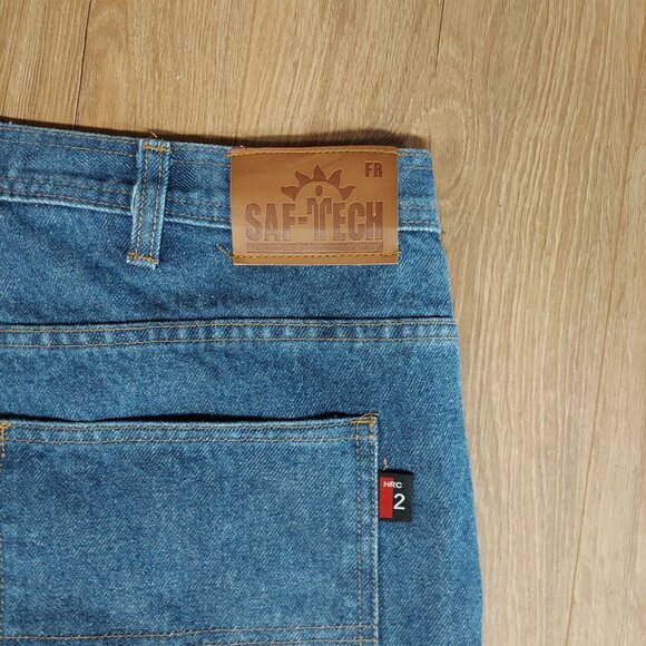 SAF-TECH FR CARPENTER JEANS - 42X34 - Flame-Resistant - Picture 6 of 7